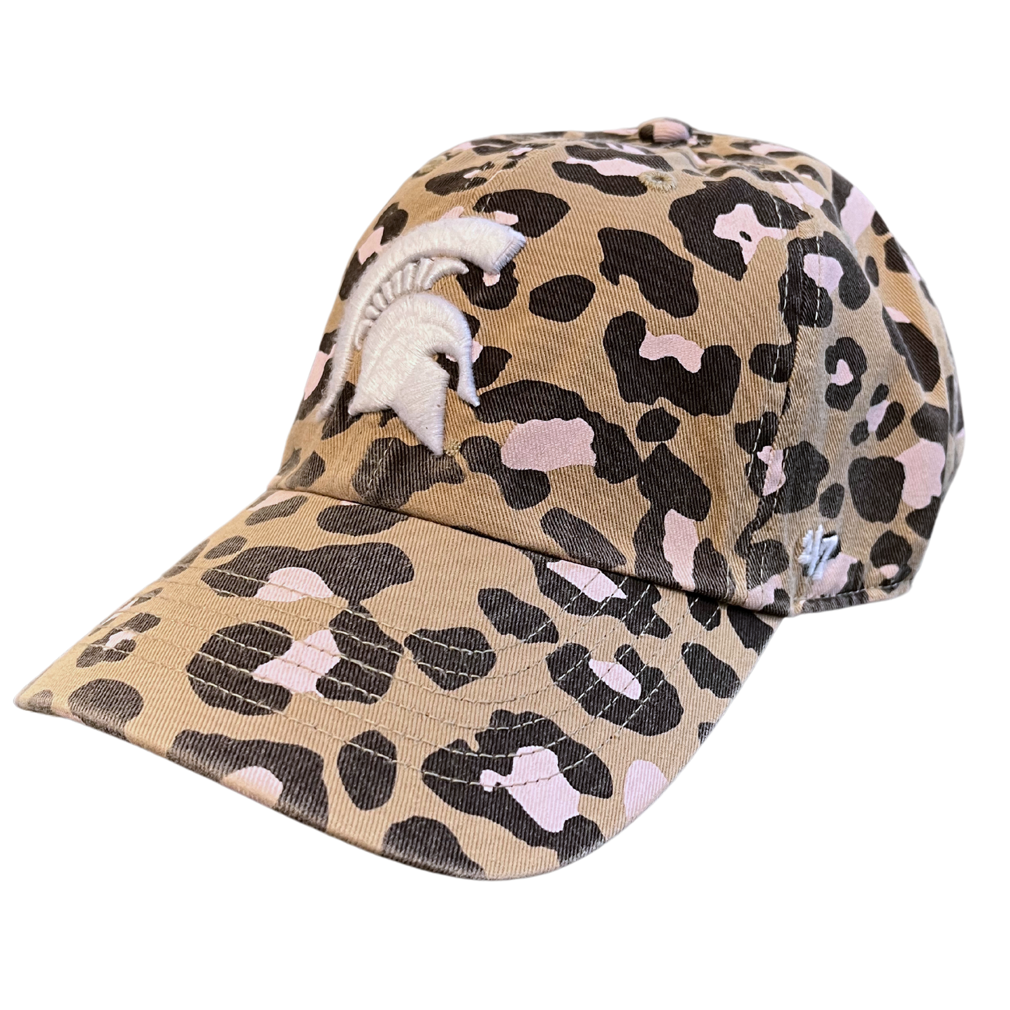 An angled view of a khaki baseball cap composed of a dark brown and pink leopard print. On the front panel is an embroidered white Spartan Helmet logo. The left temple panel features an embroidered white ’47 logo.